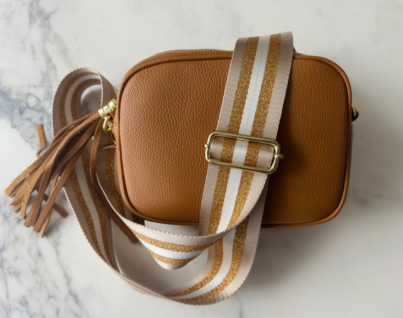 Crossbody "Autumn" inkl. Taschengurt "Sahara"